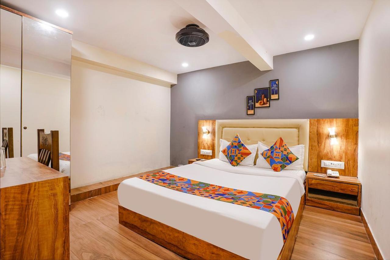 Hotel Z-A-R-A Park Goregaon West 孟买 外观 照片