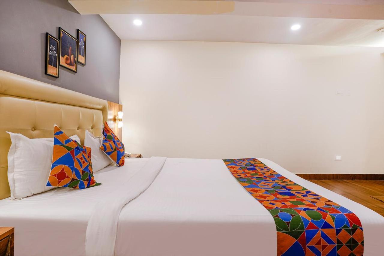 Hotel Z-A-R-A Park Goregaon West 孟买 外观 照片